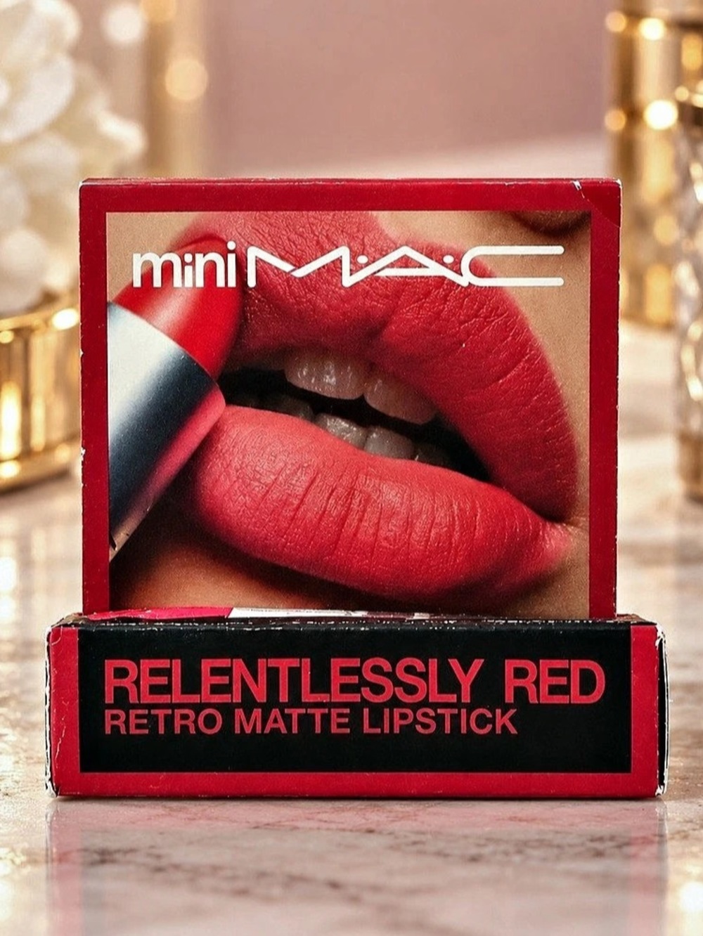 MAC Mini Relentlessly Red Retro Matte Lipstick in Red NWT